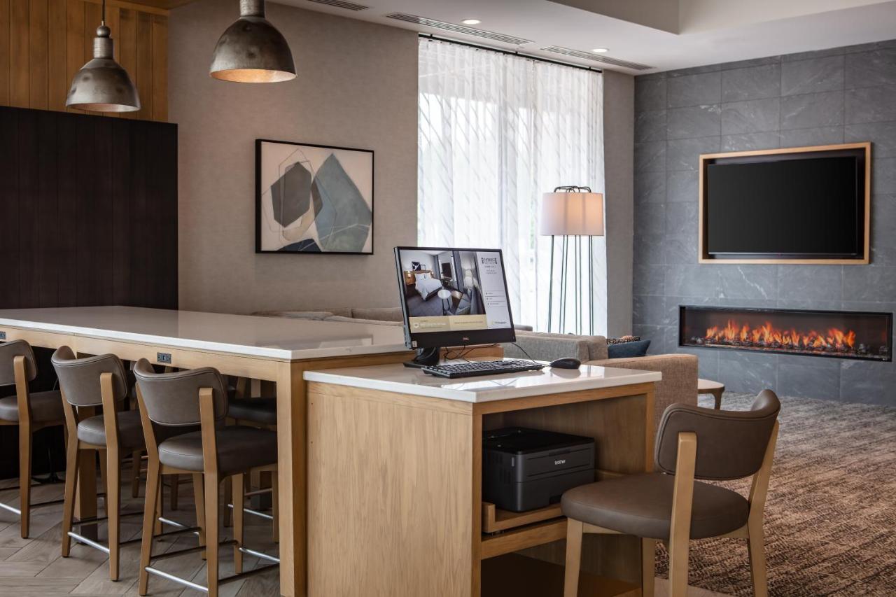 Staybridge Suites - Iowa City - Coralville By Ihg מראה חיצוני תמונה